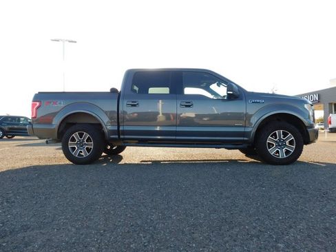 Used 2016 Ford F150 XLT w/ Equipment Group 302A Luxury AWD/4WD image 4