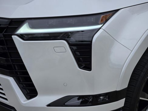 Certified 2026 Lexus GX 550 w/ Accessory Package (2T) AWD/4WD image 38