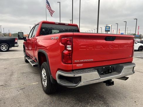 Used 2024 Chevrolet Silverado 2500 LT image 6
