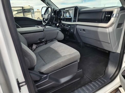 Used 2025 Ford F250 XLT AWD/4WD image 15
