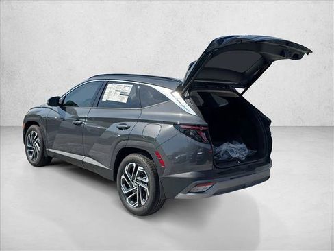 New 2026 Hyundai Tucson Limited FWD image 3