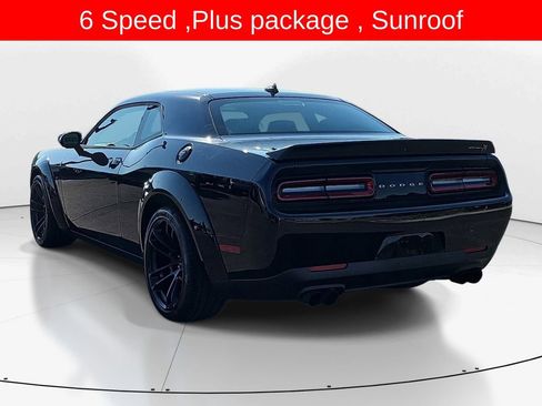 Used 2022 Dodge Challenger R/T Scat Pack RWD image 6