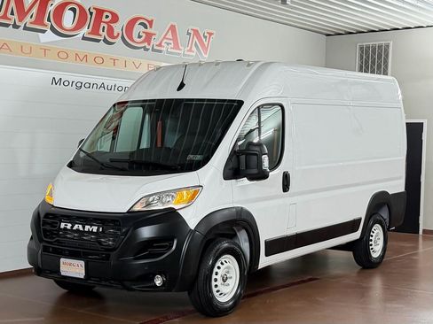 Used 2024 RAM ProMaster 2500 w/ Safety Group FWD image 7