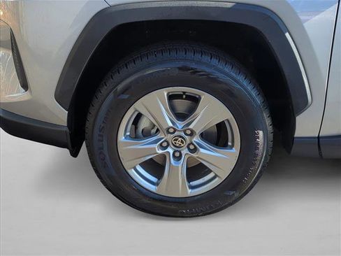 Used 2024 Toyota RAV4 XLE image 28