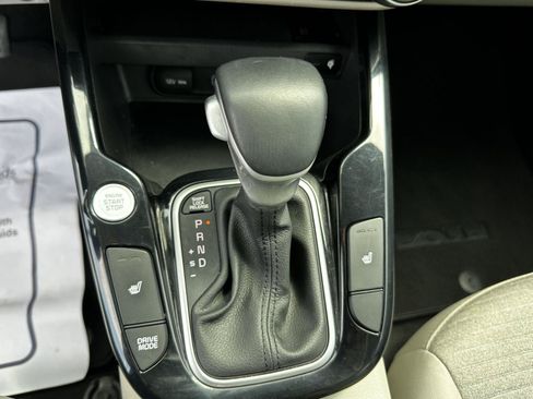 Used 2020 Kia Soul EX FWD image 12