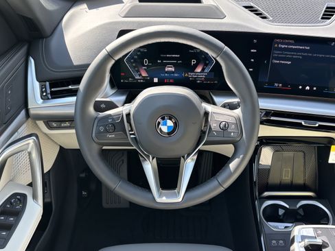 New 2027 BMW X1 xDrive28i AWD/4WD image 18