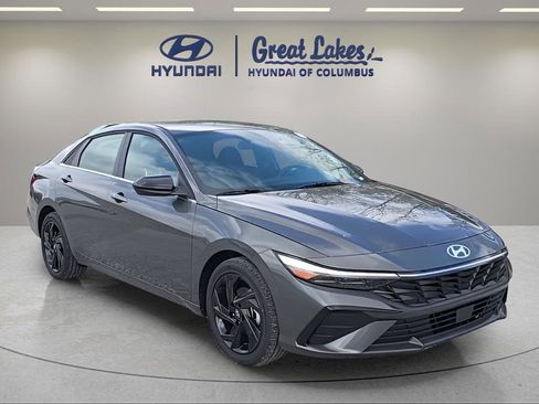 New 2026 Hyundai Elantra SEL Sport Premium FWD image 7