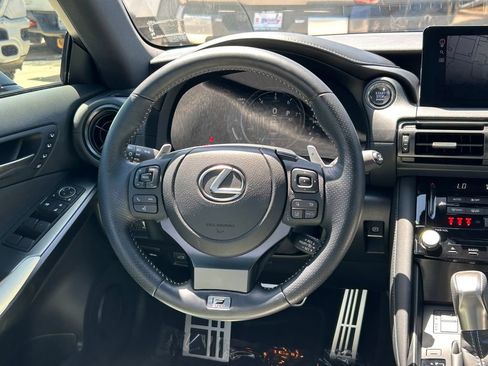Used 2024 Lexus IS 500 RWD image 39