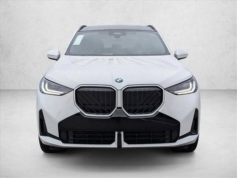 Used 2026 BMW X3 xDrive30 w/ M Sport Package image 5