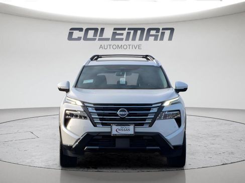 Used 2026 Nissan Rogue Platinum w/ Platinum Premium Package AWD/4WD image 2