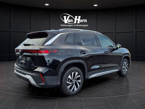 New 2026 Volkswagen Tiguan S AWD/4WD image 3