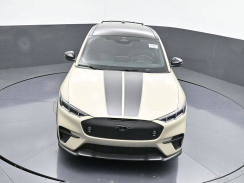 New 2025 Ford Mustang Mach-E GT image 19