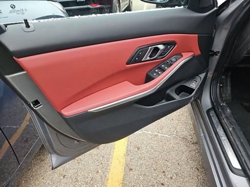 Used 2024 BMW 330i xDrive Sedan w/ Premium Package image 16