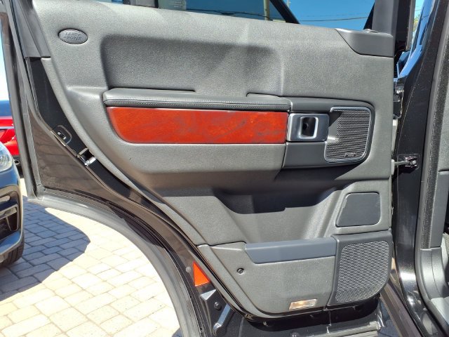 Used 2011 Land Rover Range Rover HSE AWD/4WD image 20