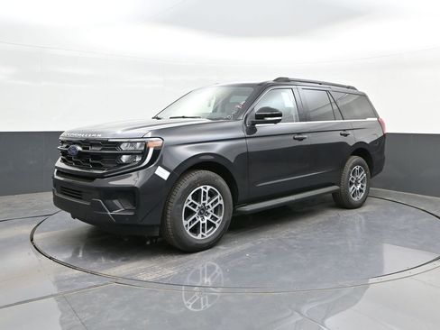 New 2026 Ford Expedition Active RWD image 28
