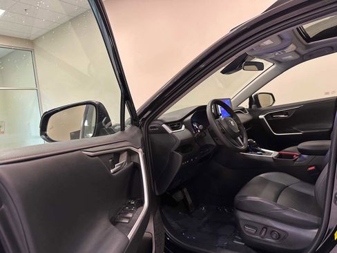 Certified 2023 Toyota RAV4 TRD Off-Road w/ TRD Off-Road Weather Package AWD/4WD image 23