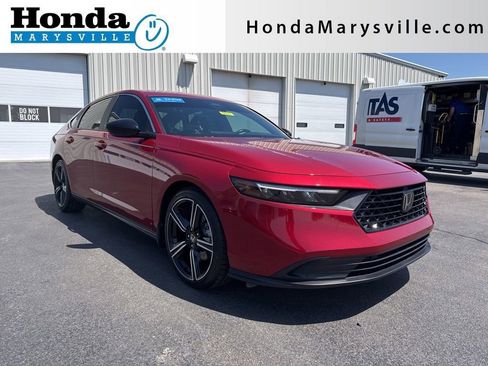 Used 2023 Honda Accord Sport image 1
