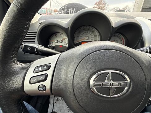 Used 2009 Scion tC image 27