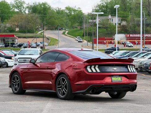 Used 2018 Ford Mustang Premium RWD image 3