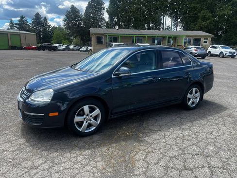 Used 2009 Volkswagen Jetta SE FWD image 7