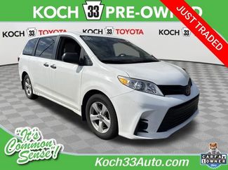 Used 2019 Toyota Sienna L video 1