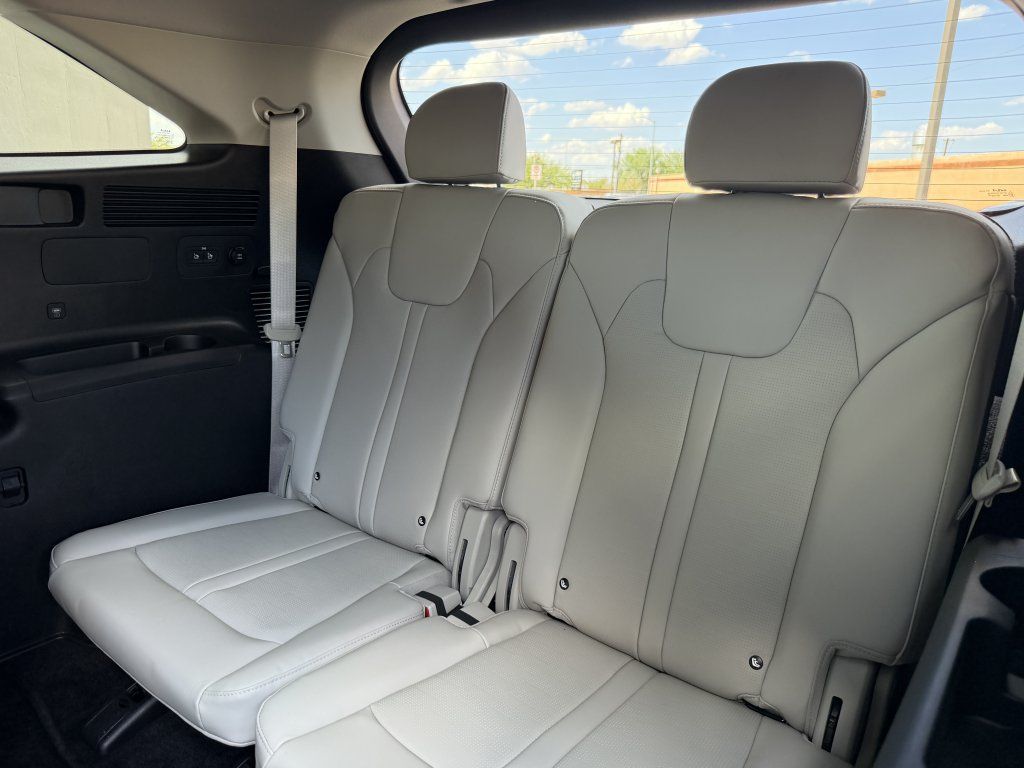Used 2025 Kia Sorento EX w/ EX Panoramic Sunroof Package AWD/4WD image 35