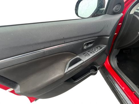 Used 2016 Mitsubishi Outlander Sport ES image 11