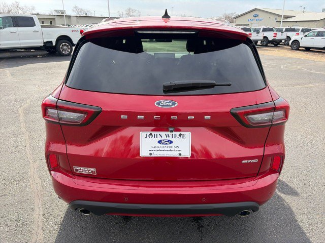 Used 2024 Ford Escape ST-Line Elite w/ Premium Technology Package AWD/4WD image 4