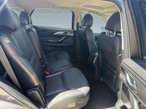 Used 2023 MAZDA CX-9 Touring Plus AWD/4WD image 30