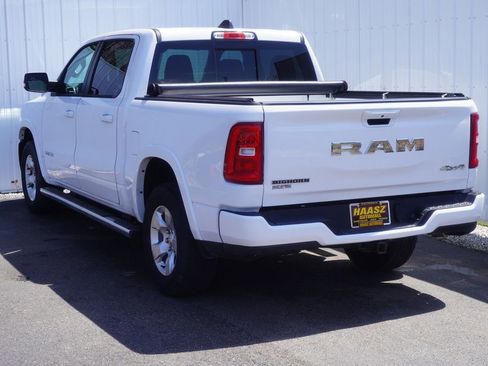 Used 2025 RAM 1500 Big Horn AWD/4WD image 4