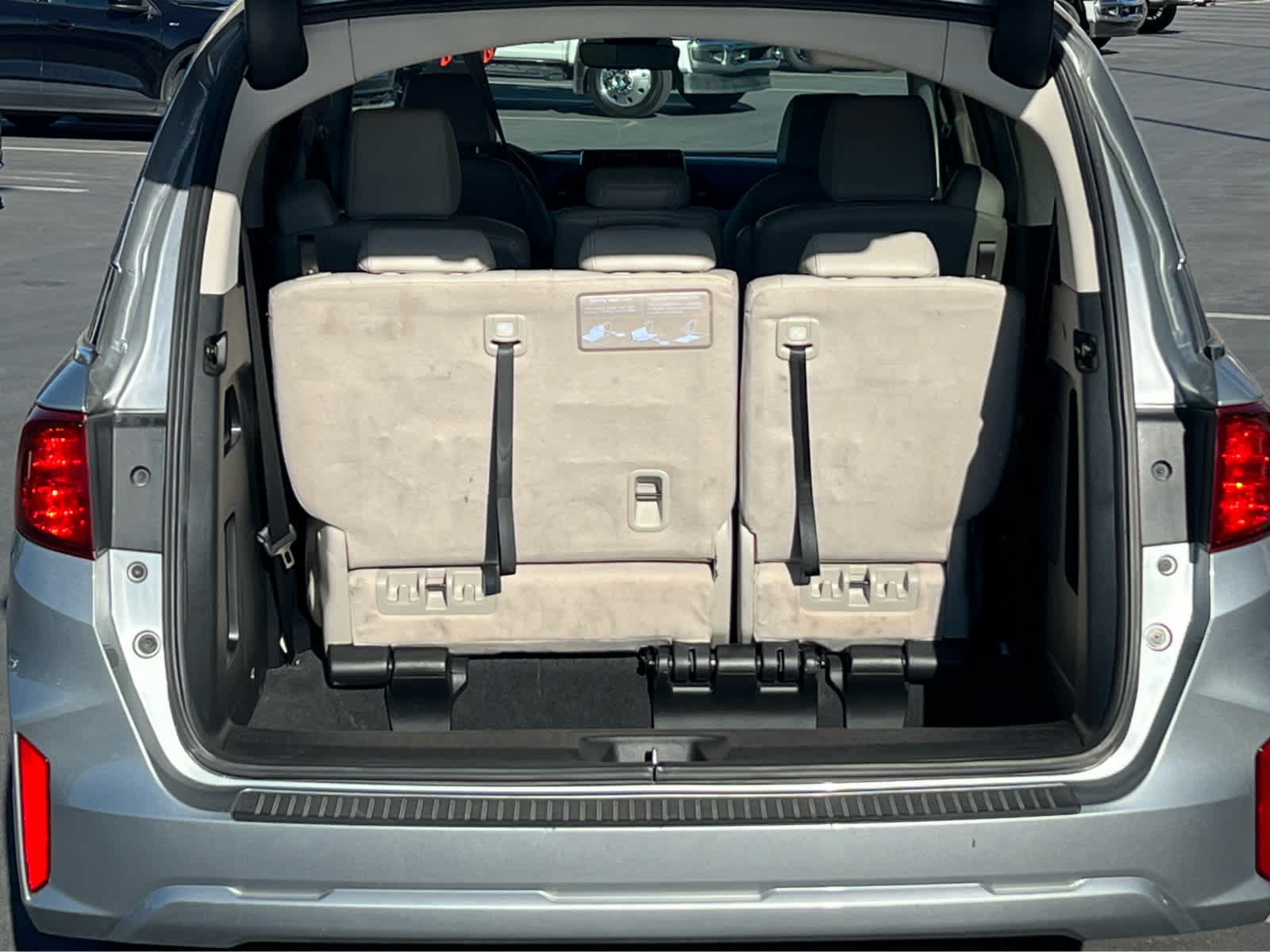 Used 2025 Honda Odyssey EX-L image 10