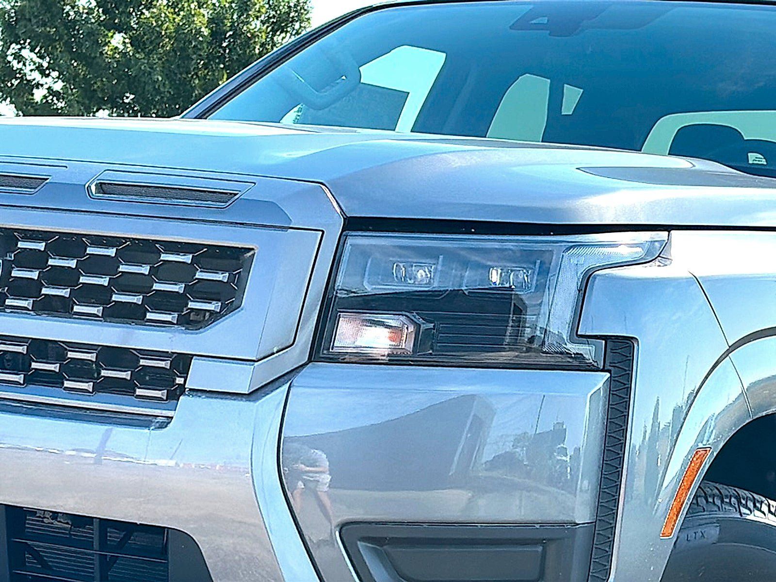 New 2027 Nissan Frontier SV RWD image 4