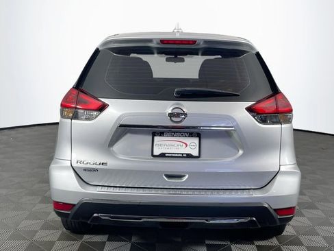 Used 2018 Nissan Rogue S FWD image 7