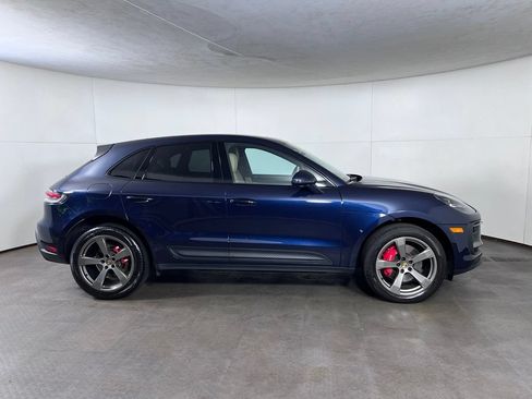 Certified 2023 Porsche Macan S AWD/4WD image 8