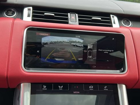 Certified 2022 Land Rover Range Rover Sport SVR AWD/4WD image 19
