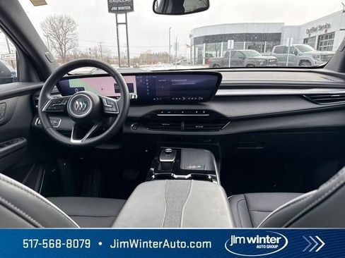 Used 2025 Buick Enclave Preferred image 20