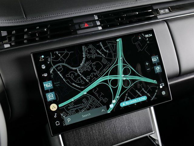 New 2026 Land Rover Range Rover SE AWD/4WD image 15