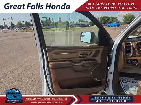 Used 2019 RAM 1500 Laramie Longhorn AWD/4WD image 11
