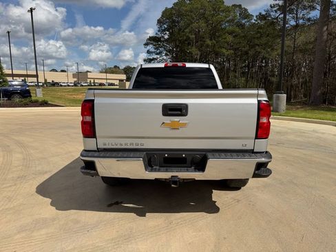 Used 2018 Chevrolet Silverado 1500 LT w/ Trailering Package image 4