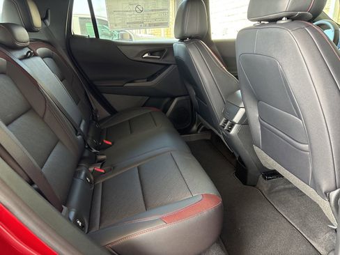 New 2026 Chevrolet Equinox RS FWD image 19