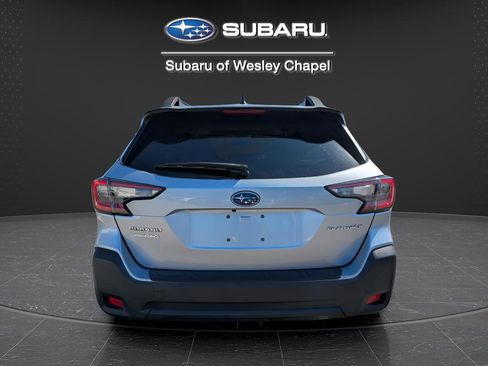 Certified 2023 Subaru Outback Premium AWD/4WD image 6