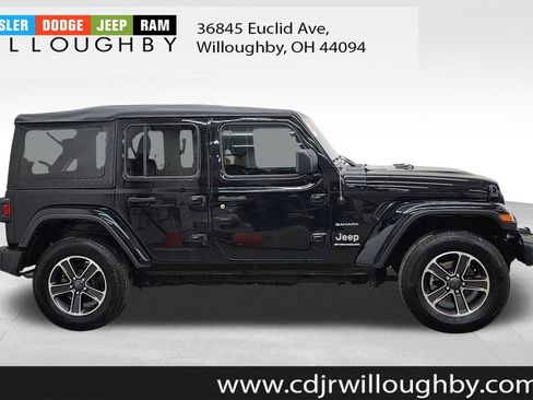 Certified 2023 Jeep Wrangler Sahara image 4