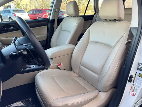 Used 2018 Subaru Outback 2.5i Limited w/ Popular Package #2 image 15