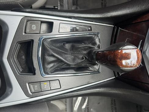 Used 2012 Cadillac SRX Premium FWD image 16
