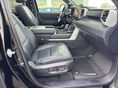 Used 2023 Toyota Tundra Platinum image 17