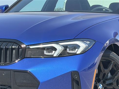 New 2026 BMW 330i Sedan w/ M Sport Package image 4