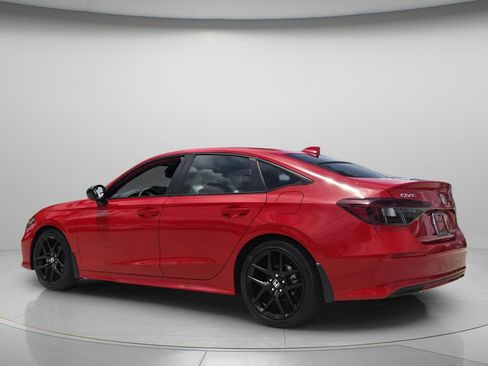 Certified 2025 Honda Civic Sport image 8