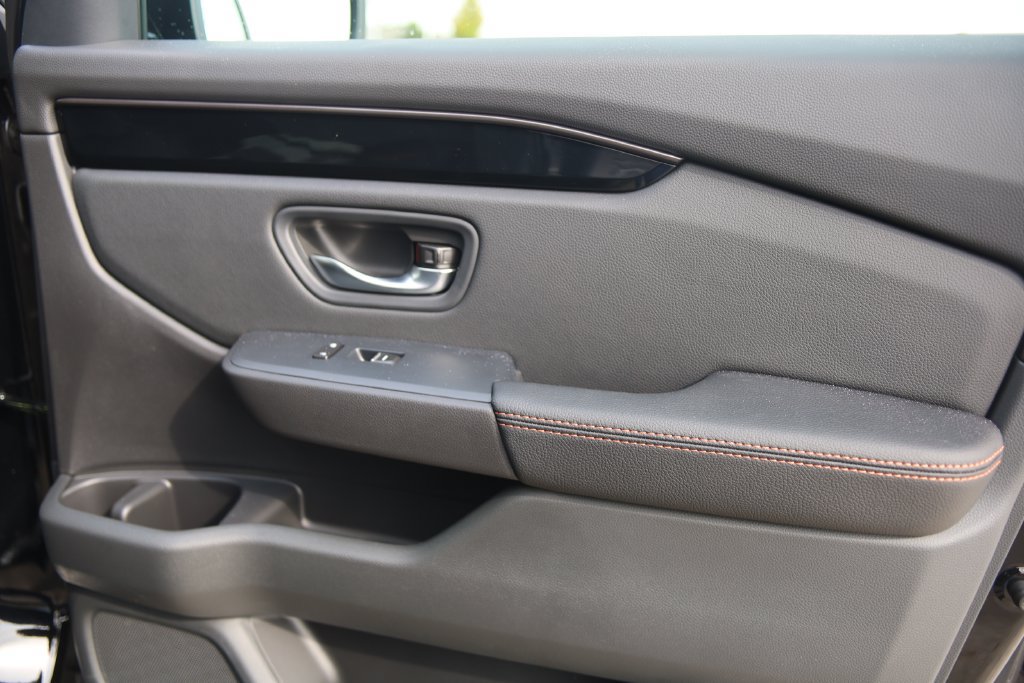 New 2026 Honda Pilot TrailSport image 36