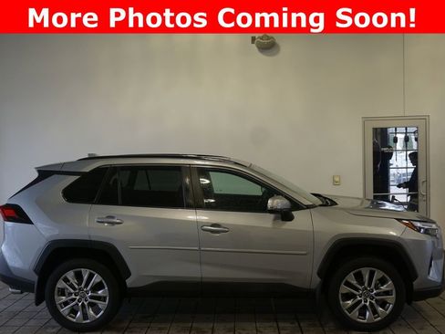 Used 2025 Toyota RAV4 XLE Premium w/ Weather Package image 2