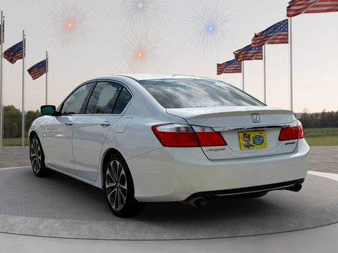 Used 2015 Honda Accord Sport image 5